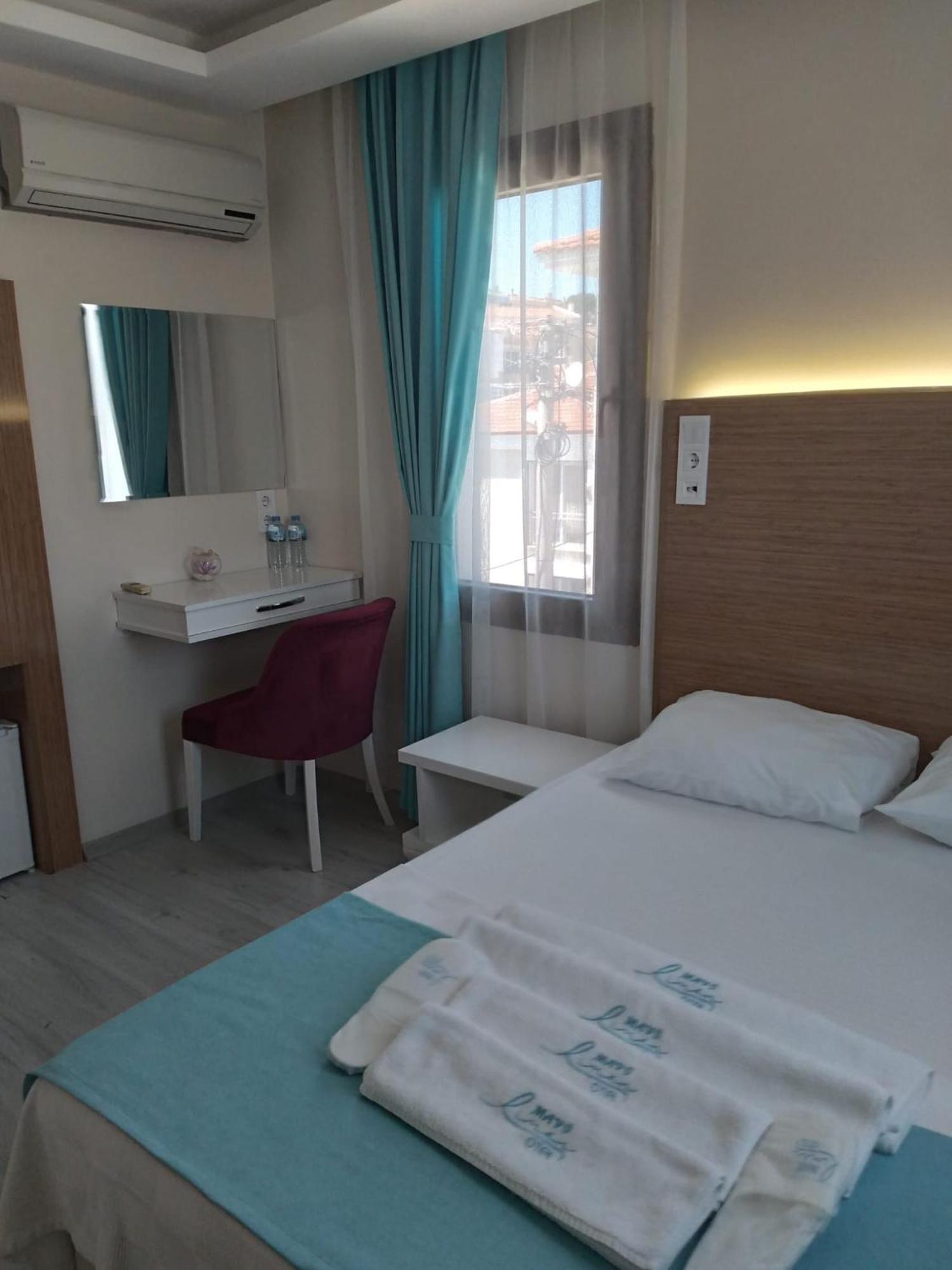 Mavi Liman Otel Çeşme Esterno foto